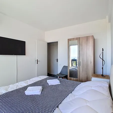 Le Chaville-3 By Interhome Appartamento